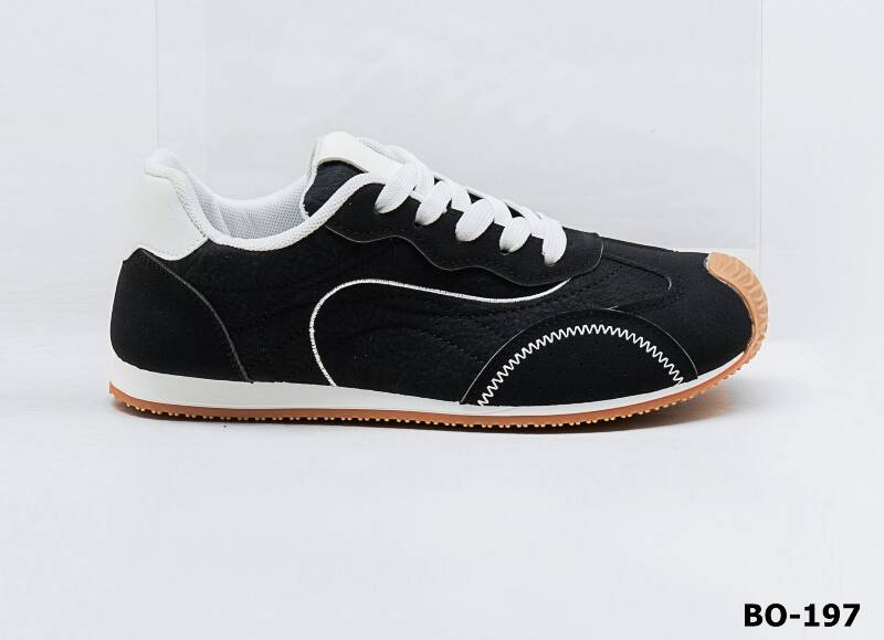 Buty sportowe damskie Roz 36-41 / 12 par